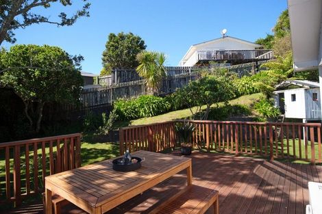 Photo of property in 208 Helston Road, Paparangi, Wellington, 6037