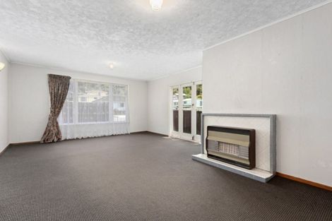 Photo of property in 163 George Street, Stokes Valley, Lower Hutt, 5019