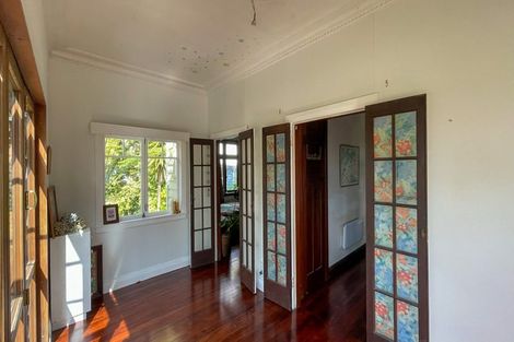 Photo of property in 87d Kaurilands Road, Titirangi, Auckland, 0604