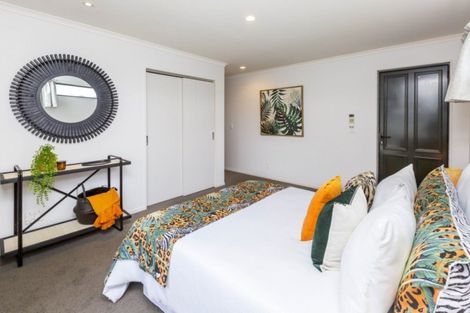 Photo of property in 30 Exchange Street, Ebdentown, Upper Hutt, 5018