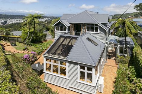 Photo of property in 67 Orangi Kaupapa Road, Northland, Wellington, 6012