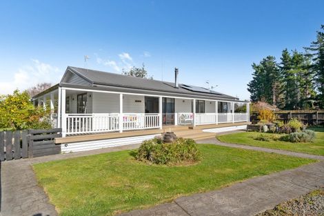 Photo of property in 2569 State Highway 2, Ahikouka, Greytown, 5794