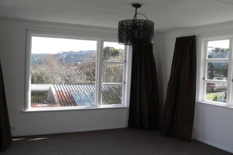 Photo of property in 140 Epuni Street, Epuni, Lower Hutt, 5011