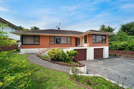 Photo of property in 60 Hillsborough Road, Hillsborough, Auckland, 1042