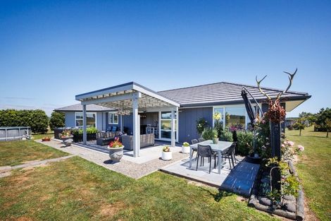 Photo of property in 1404a State Highway 3, Newbury, Palmerston North, 4475