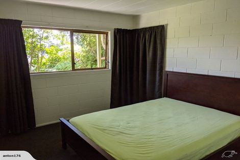 Photo of property in 53 Island Bay Road, Beach Haven, Auckland, 0626