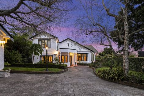 Photo of property in 18 Ridge Lane, New Plymouth, 4310