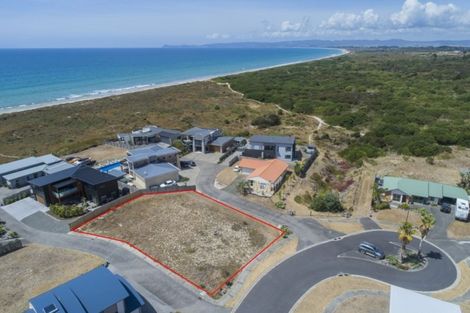 Photo of property in 147 Bream Bay Drive, Ruakaka, 0116