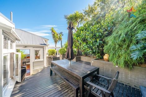 Photo of property in 409 Marine Drive, Mahina Bay, Lower Hutt, 5013