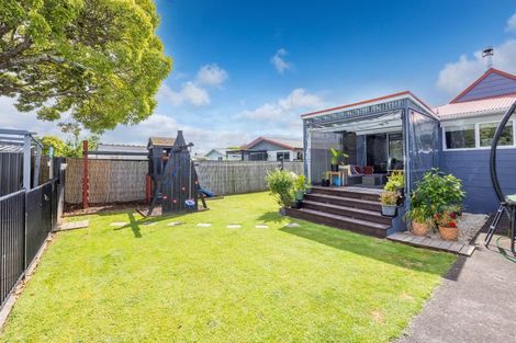 Photo of property in 56 Karen Crescent, Dinsdale, Hamilton, 3204