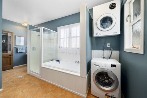 Photo of property in 34 Bluegum Road, Paraparaumu Beach, Paraparaumu, 5032