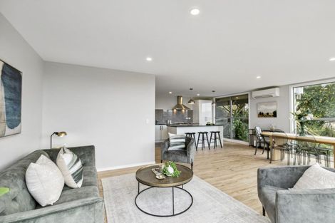 Photo of property in 8 Wineberry Way, Broadmeadows, 6037