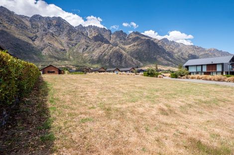 Photo of property in 10 Glenfiddich Road, Jacks Point, Queenstown, 9371