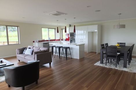 Photo of property in 10a Kiteone Road, Parua Bay, 0174