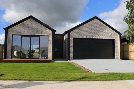 Photo of property in 19 Arahi Road, Clevedon, 2582