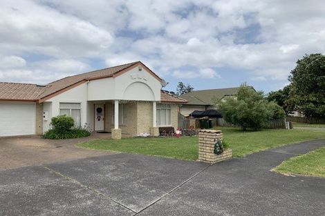 Photo of property in 37 Fernbrook Close, Burswood, Auckland, 2013