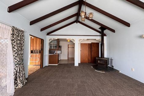 Photo of property in 7 Mccallum Street, Dannevirke, 4930