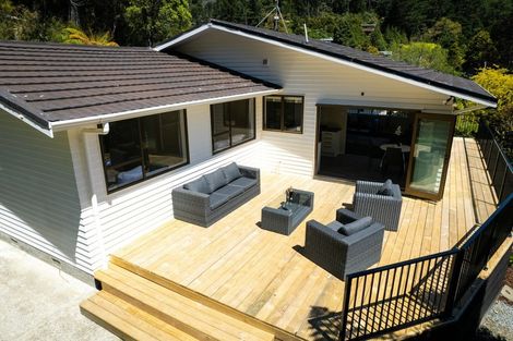 Photo of property in 105b Kamahi Street, Stokes Valley, Lower Hutt, 5019