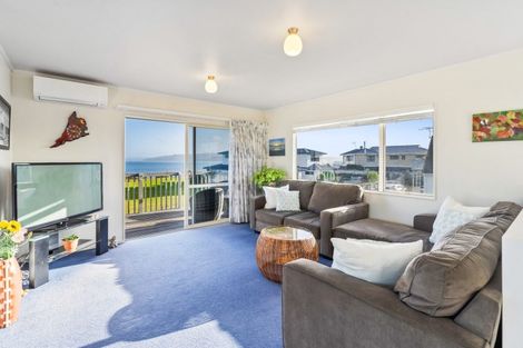 Photo of property in 19 Manaia View Road, One Tree Point, 0118