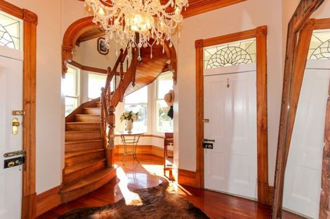 Photo of property in 12 Weymouth Street, New Plymouth, 4310