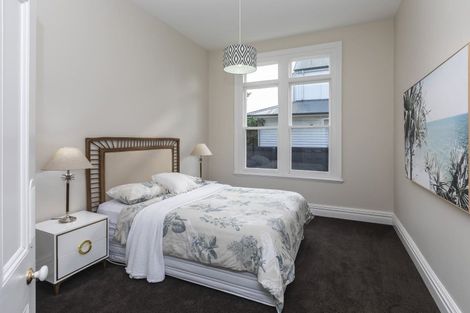 Photo of property in 17 Reeves Road, Opawa, Christchurch, 8023