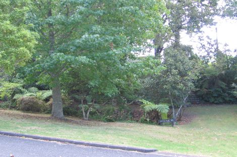 Photo of property in 10 Glade Place, Birkenhead, Auckland, 0626