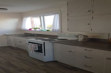 Photo of property in 1/62 Church Street, Northcote Point, Auckland, 0627