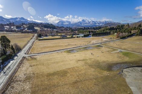 Photo of property in 12 Fitzpatrick Road, Dalefield, Queenstown, 9371