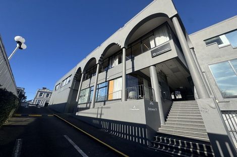 Photo of property in 1 Jervois Road, Jervoistown, Napier, 4112