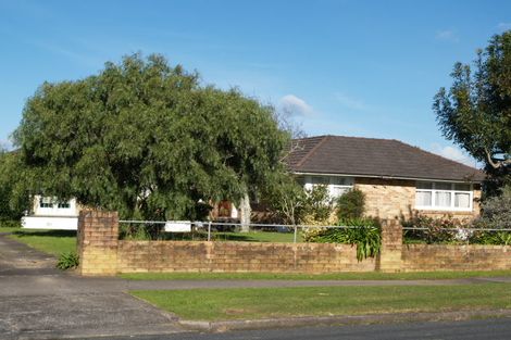 Photo of property in 101 Litten Road, Cockle Bay, Auckland, 2014