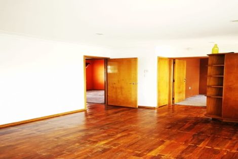 Photo of property in 2/430 Mount Albert Road, Mount Roskill, Auckland, 1041