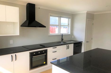 Photo of property in 15 English Street, St Andrews, Hamilton, 3200