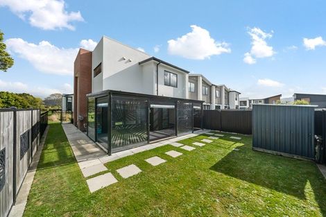 Photo of property in 11 Josland Lane, Wallaceville, Upper Hutt, 5018