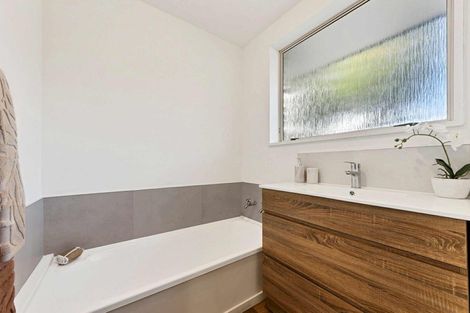 Photo of property in 2/166 Rocking Horse Road, Southshore, Christchurch, 8062