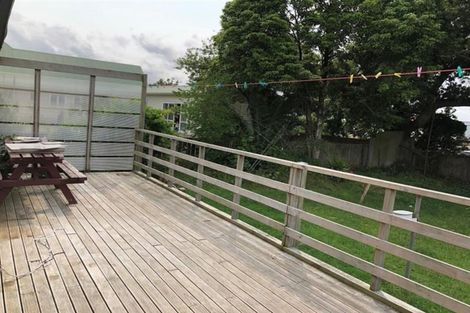 Photo of property in 27 Mason Avenue, Otahuhu, Auckland, 1062