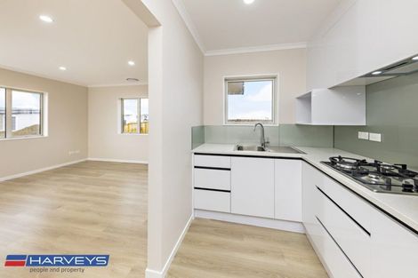 Photo of property in 18 Te Aramanu Crescent, Papakura, 2110
