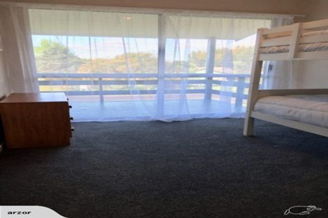 Photo of property in 127 Park Avenue, Whangamata, 3620