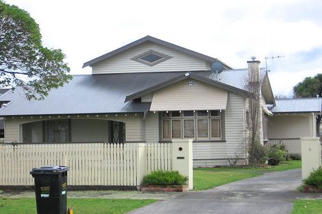 Photo of property in 11 Palm Avenue, Hokowhitu, Palmerston North, 4410