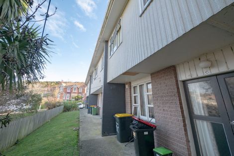 Photo of property in 9 Heriot Row, Dunedin Central, Dunedin, 9016