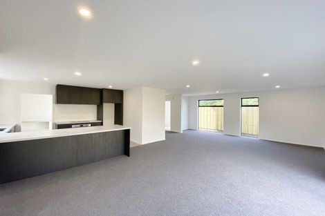Photo of property in 2/15 Rawhiti Avenue, New Brighton, Christchurch, 8083