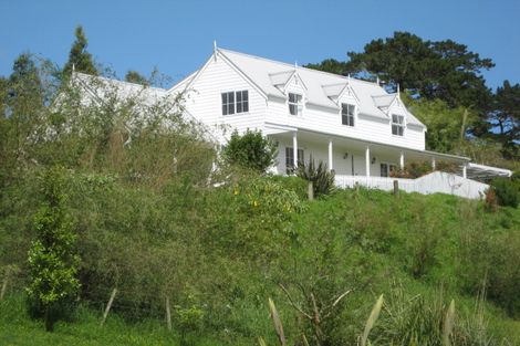 Photo of property in 320 Kauri View Road, Opaheke, Papakura, 2584