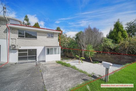 Photo of property in 2/10 Woodvale Road, Glen Eden, Auckland, 0602