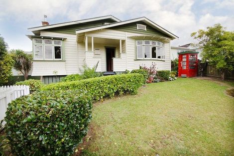 Photo of property in 62 Gardner Avenue, New Lynn, Auckland, 0600