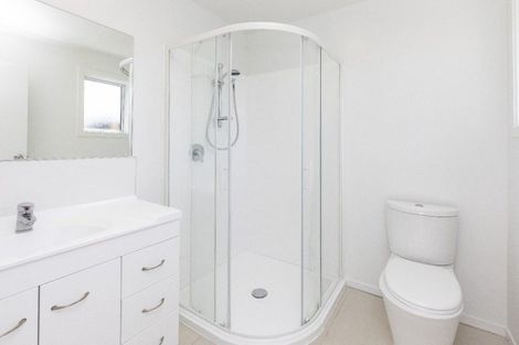 Photo of property in 330 Yaldhurst Road, Russley, Christchurch, 8042