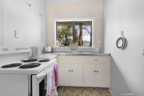 Photo of property in 23 Lonsdale Crescent, Rongotai, Wellington, 6022