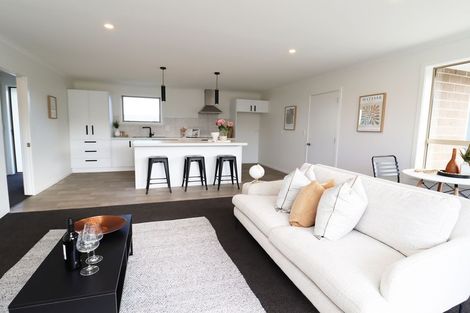 Photo of property in 16 Mcmullan Place, Oamaru North, Oamaru, 9400