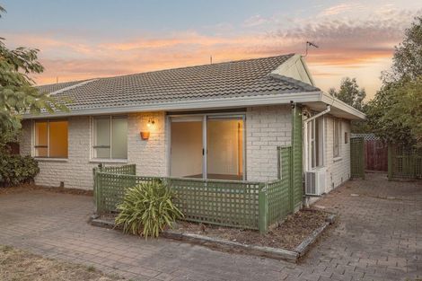 Photo of property in 1/63a Vivian Street, Burwood, Christchurch, 8083