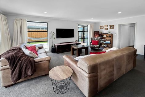 Photo of property in 30 Quinn Crescent, Woodend, 7610