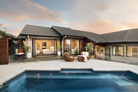 Photo of property in 10 The Dales, Dinsdale, Hamilton, 3204