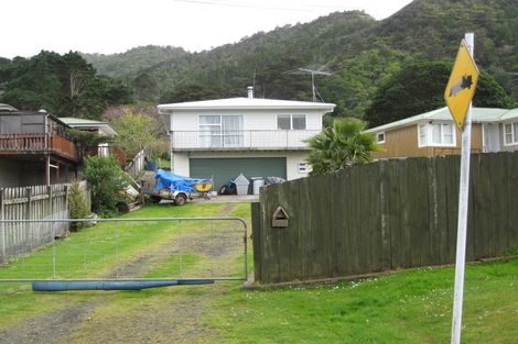 Photo of property in 1290 Huia Road, Huia, Auckland, 0604